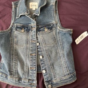 Jean vest!